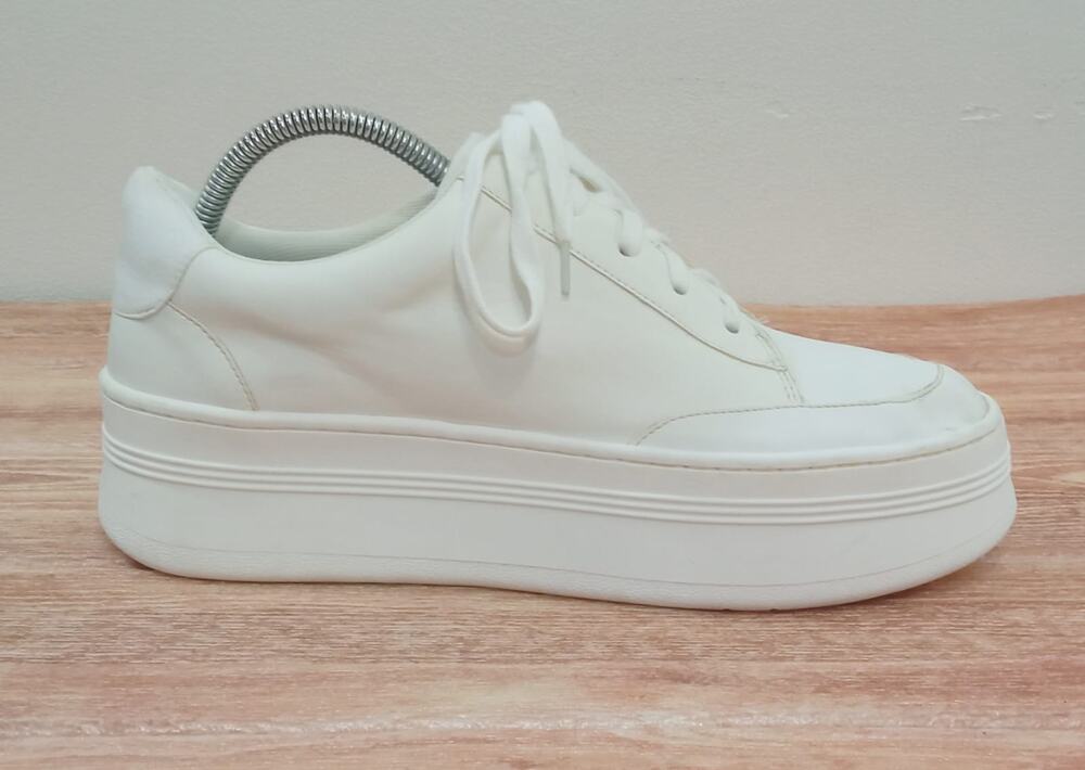 Express Women’s Sneakers Platform White Low Top Size 10
